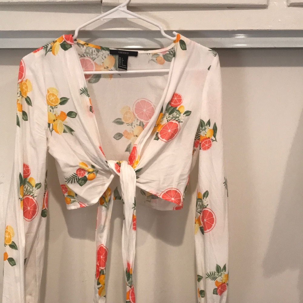 Forever 21 floral front-tie crop top